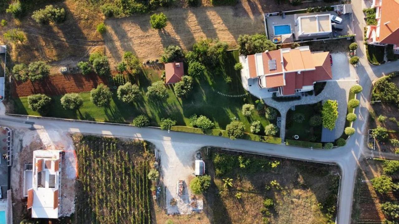 Luxury Apartments Garden Sukošan エクステリア 写真