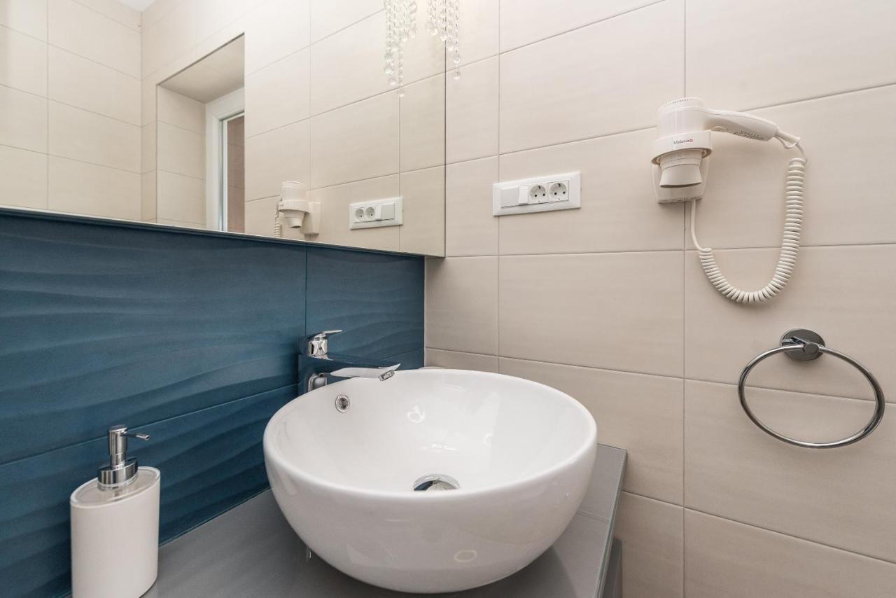 Luxury Apartments Garden Sukošan エクステリア 写真