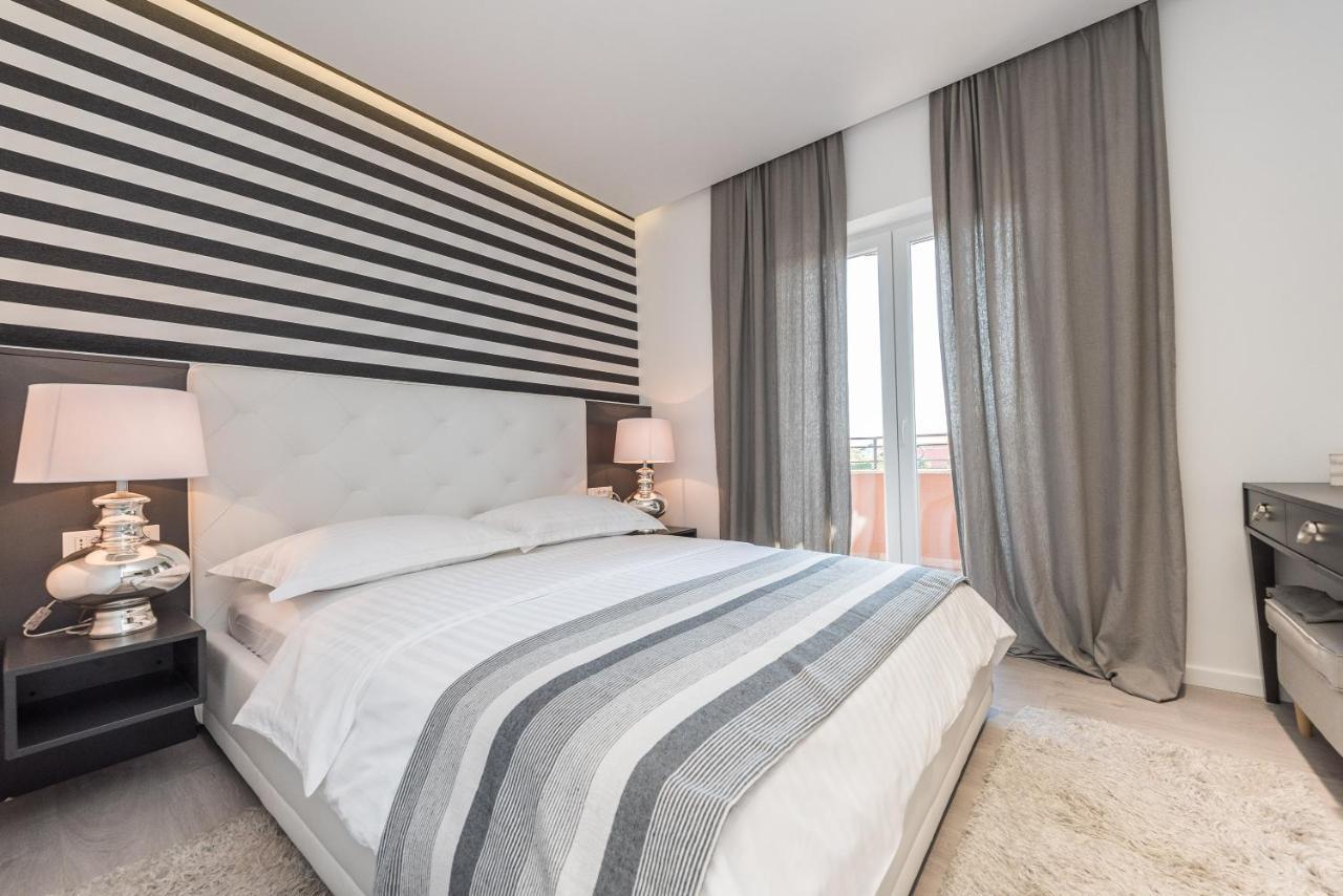 Luxury Apartments Garden Sukošan エクステリア 写真